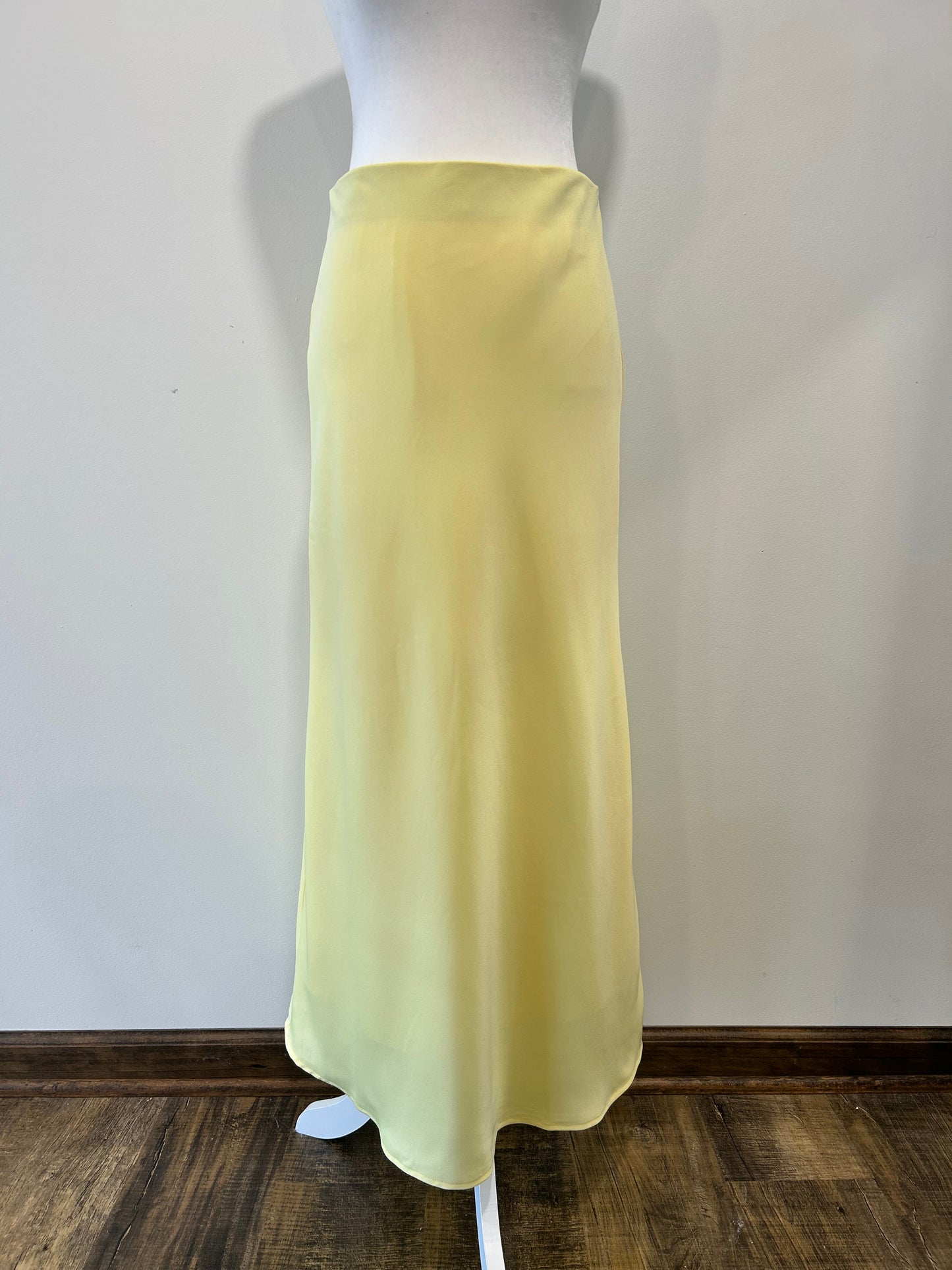 Loft: Butter Yellow Maxi skirt