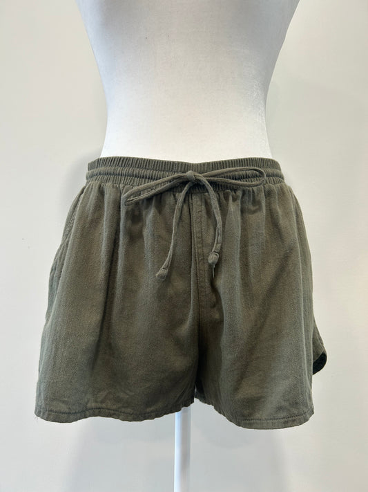 Universal Threads: linen shorts