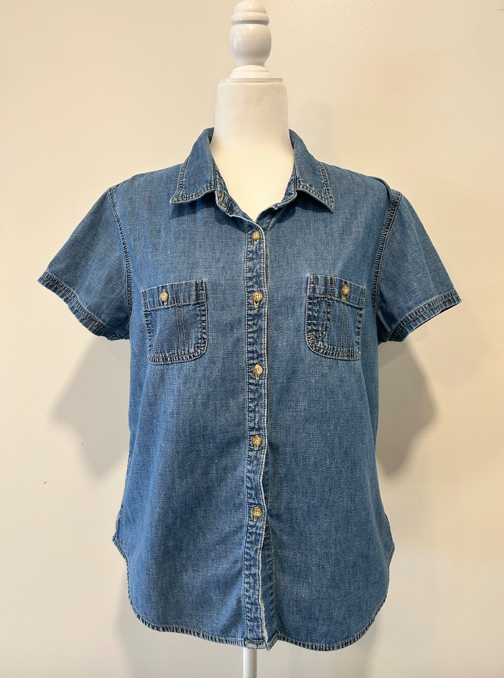 G.H. Bass: Denim button down