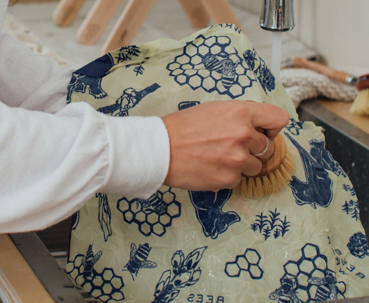 Bee’s Wrap: Bread Wrap - Bees & Bears Print