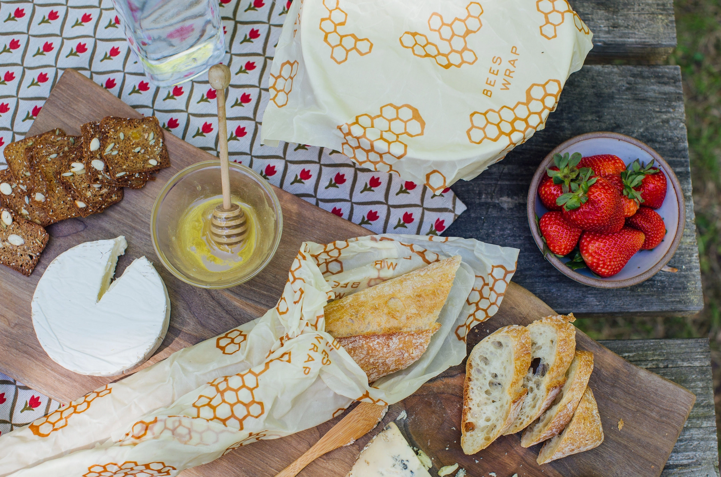 Bee’s Wrap: Bread Wrap - Honeycomb Print