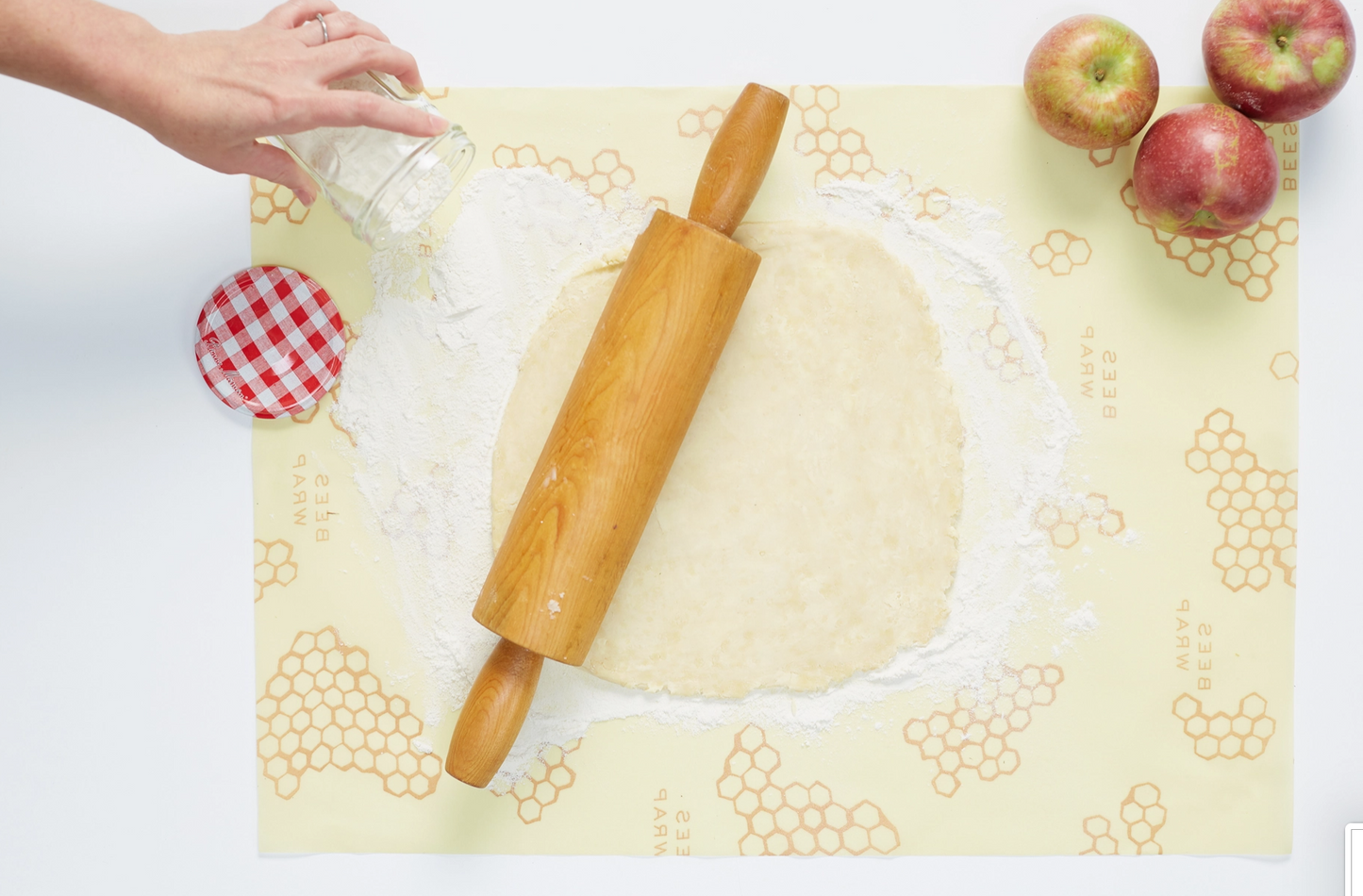 Bee’s Wrap: Bread Wrap - Honeycomb Print